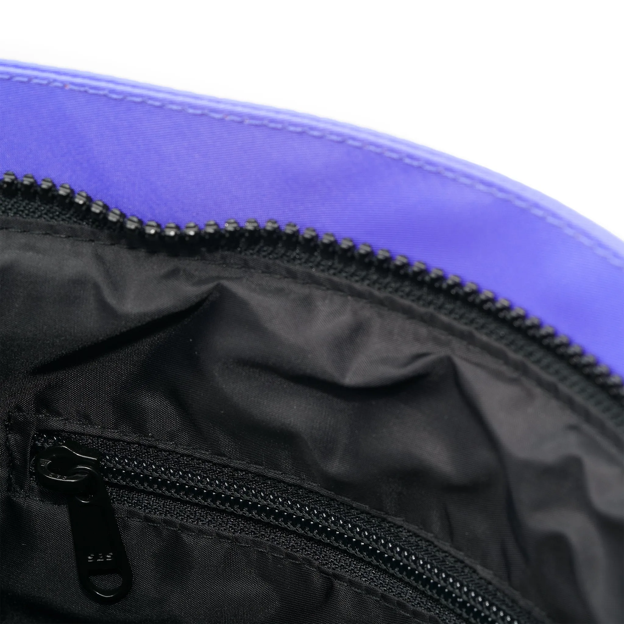 Creative Waste Kennington B Black / Simple Purple Recycled Nylon