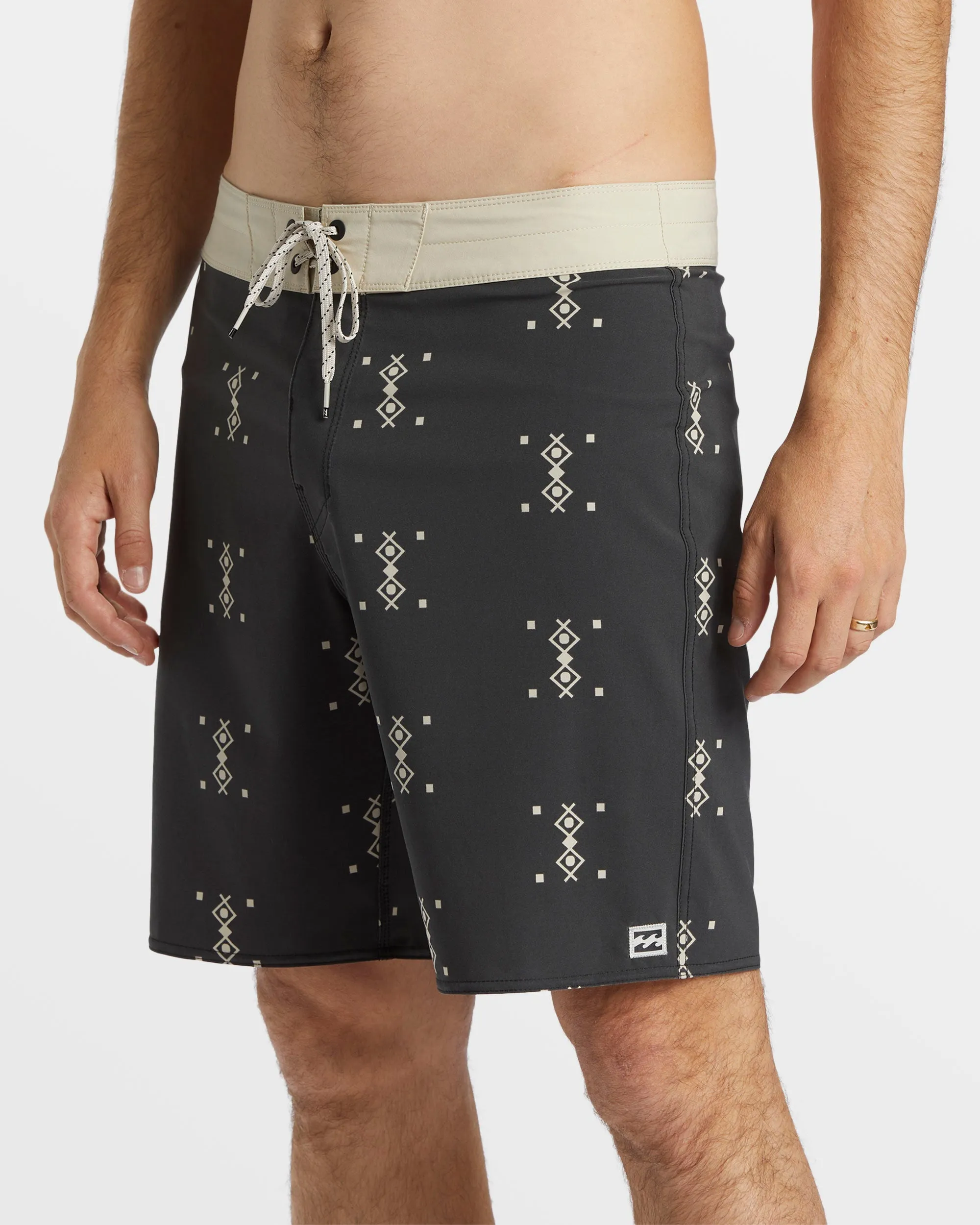 Sundays Pro 19" Boardshorts - Asphalt